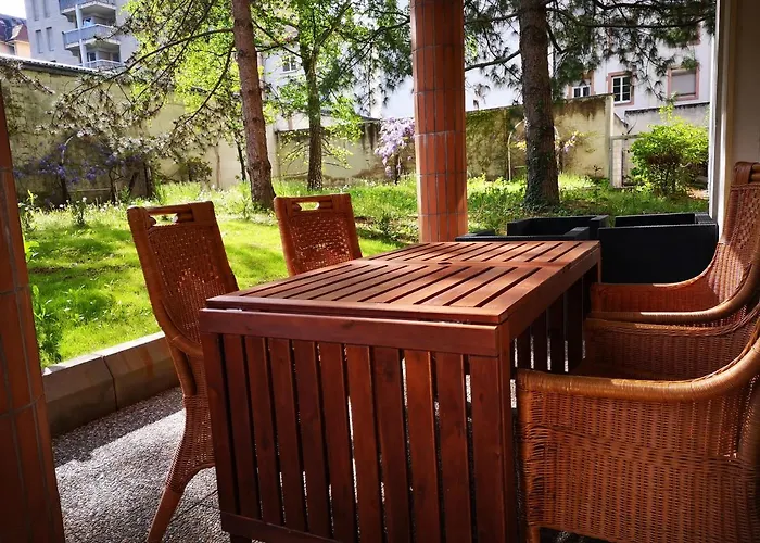 Apartment Bel Avec Jardin Prive Au Calme Straßburg